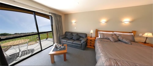 Premiere King Suite